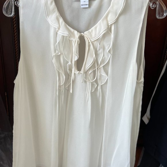 NWOT Diane Von Furtensberg Cream Ruffled Sleeveless Tie Blouse - Picture 6 of 10